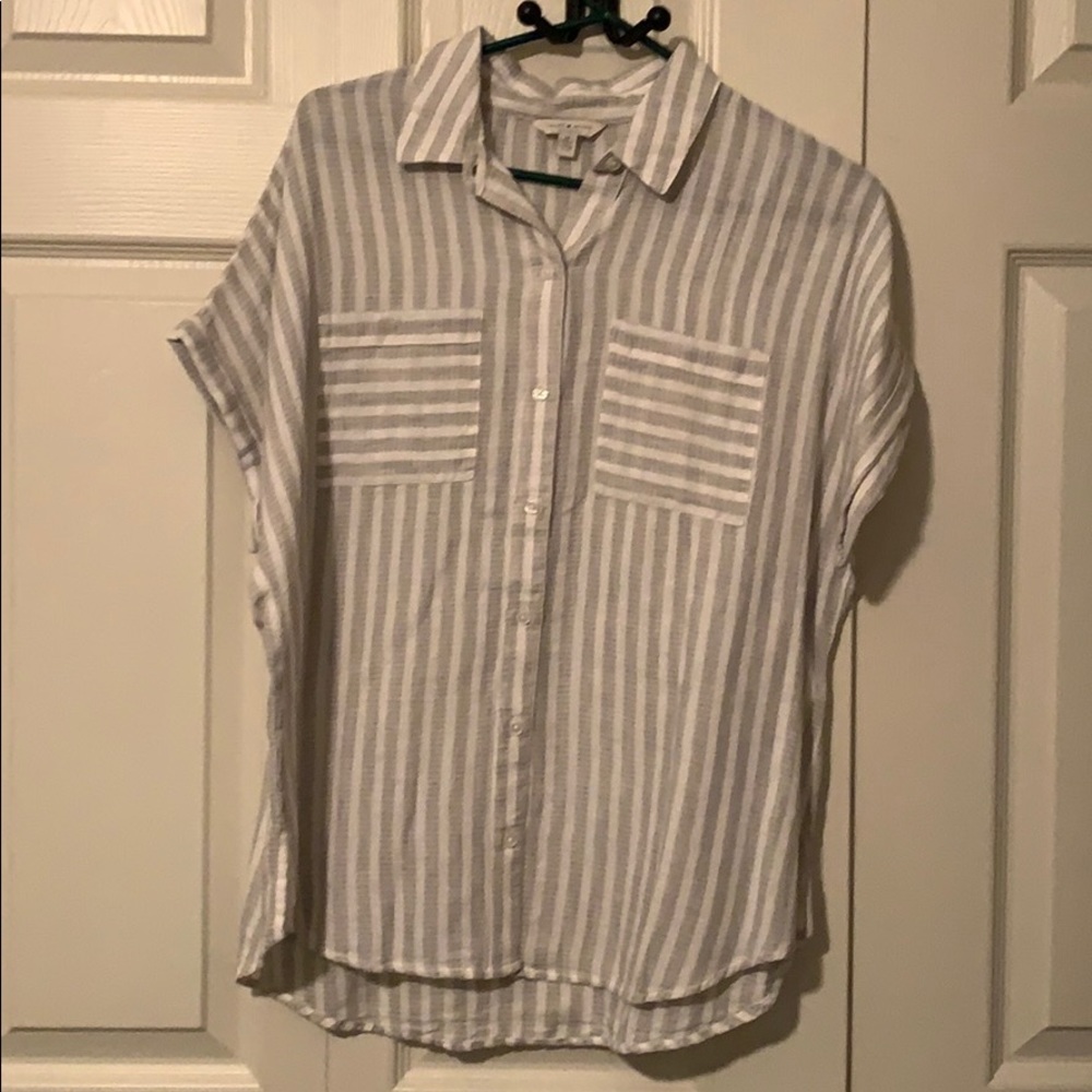 NWOT Lucky Brand Button Up Blouse